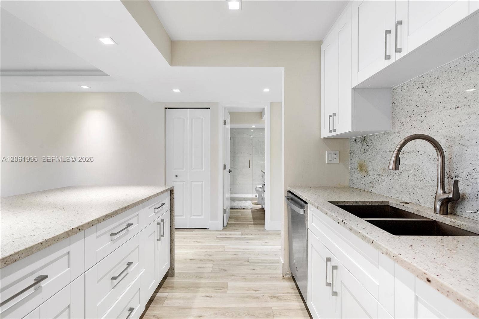 230 Lakeview Drive, #106, Weston, Weston, FL 33326 Photo 8