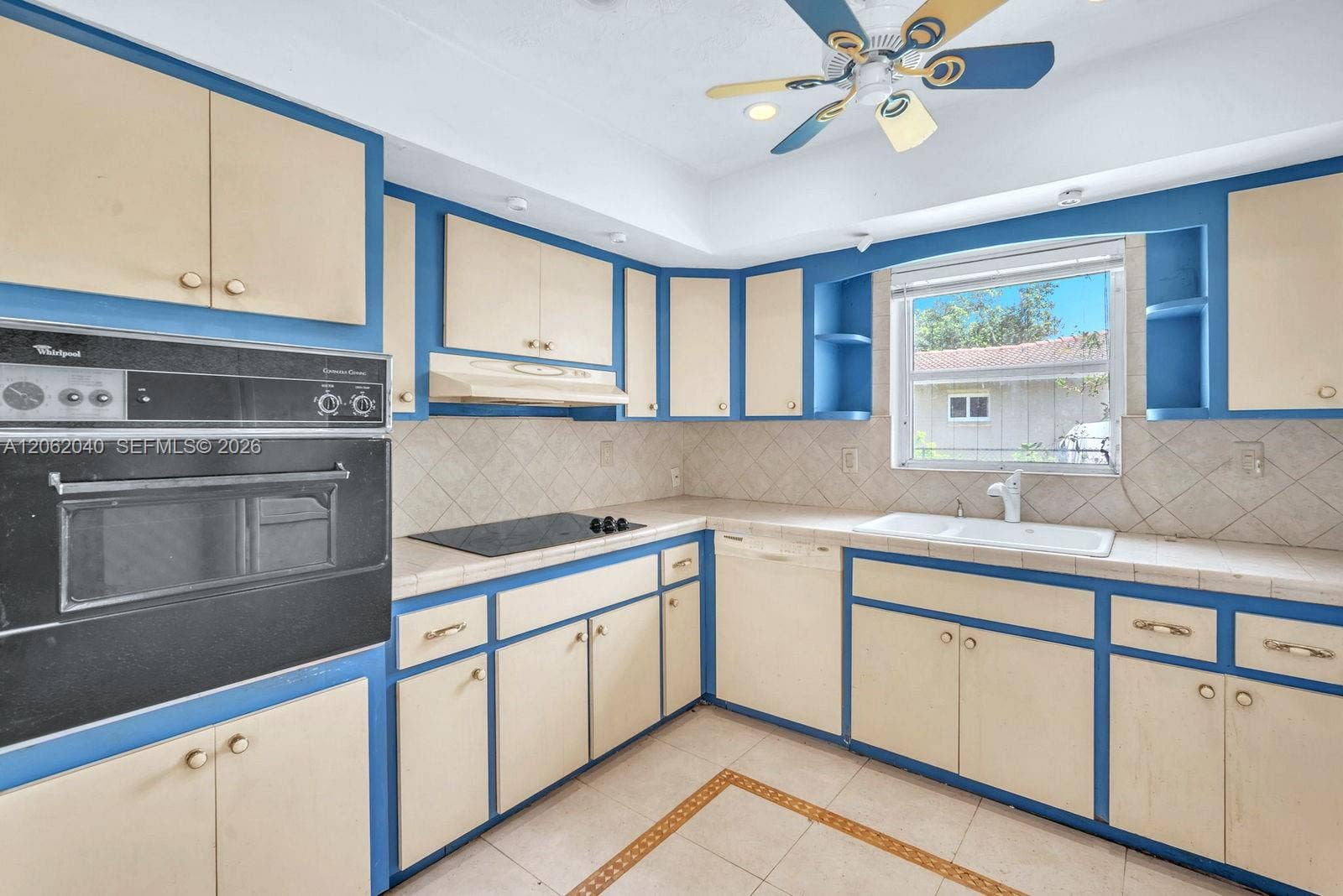 861 Holly Lane, Plantation, FL 33317 Photo 11