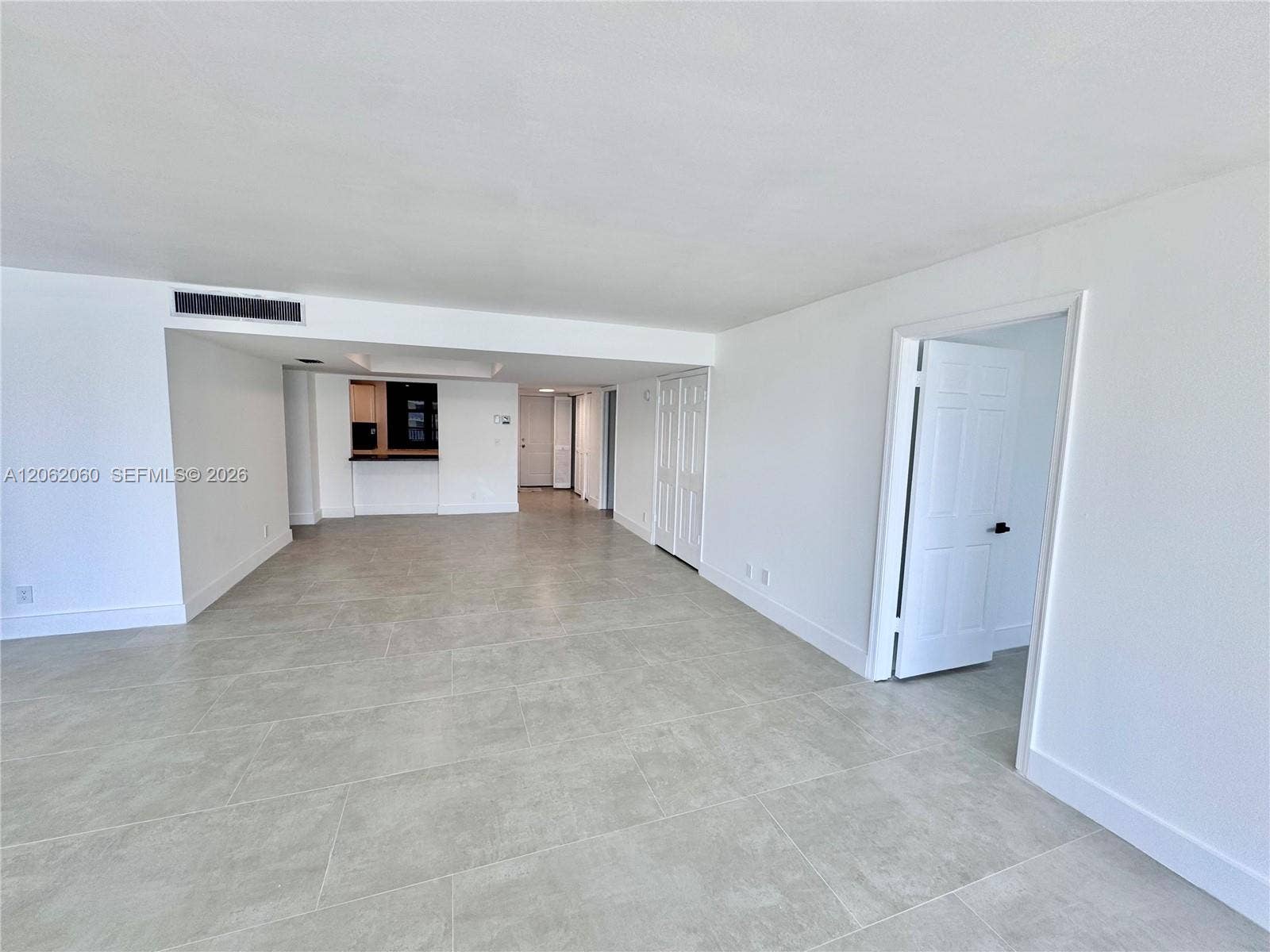 911 Ocean Drive, #503, Juno Beach, FL 33408 Photo 4