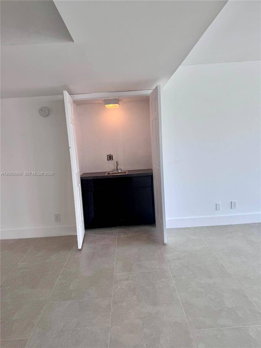 911 Ocean Drive, #503, Juno Beach, FL 33408 Photo 3