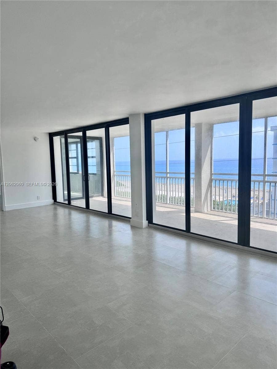 911 Ocean Drive, #503, Juno Beach, FL 33408 Photo 2