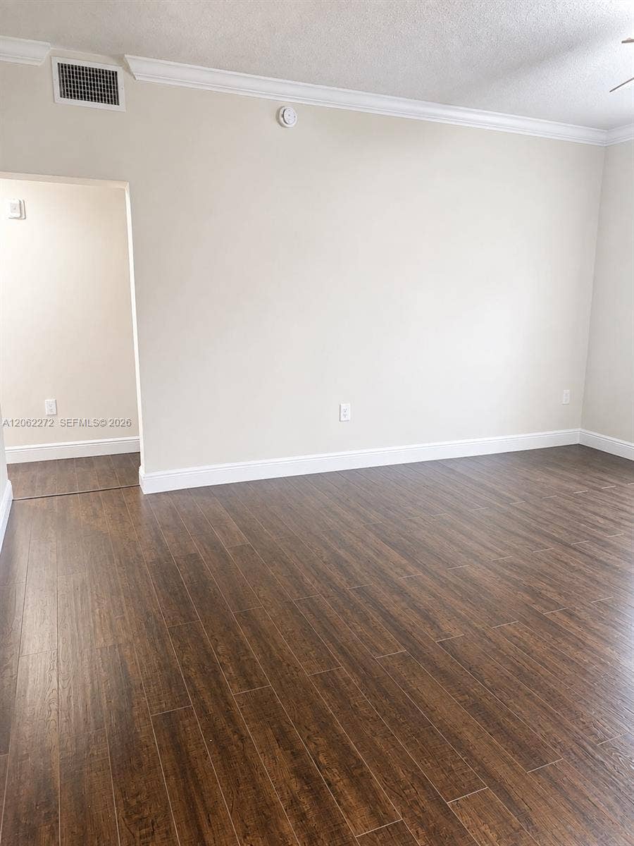 533 NE 3rd Avenue, #320, Fort Lauderdale, FL 33301 Photo 8