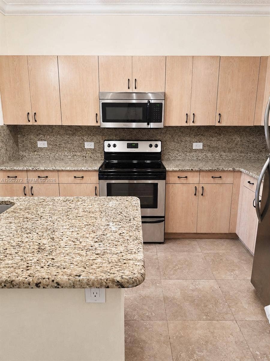 533 NE 3rd Avenue, #320, Fort Lauderdale, FL 33301 Photo 3