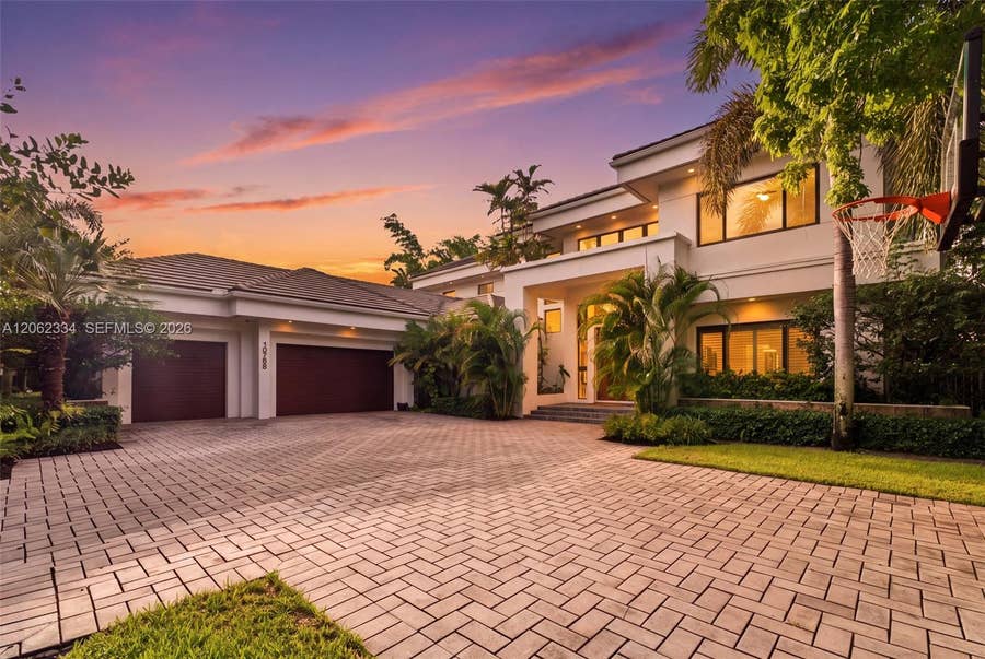 Property photo for 10708 Indian Trail, Davie, FL