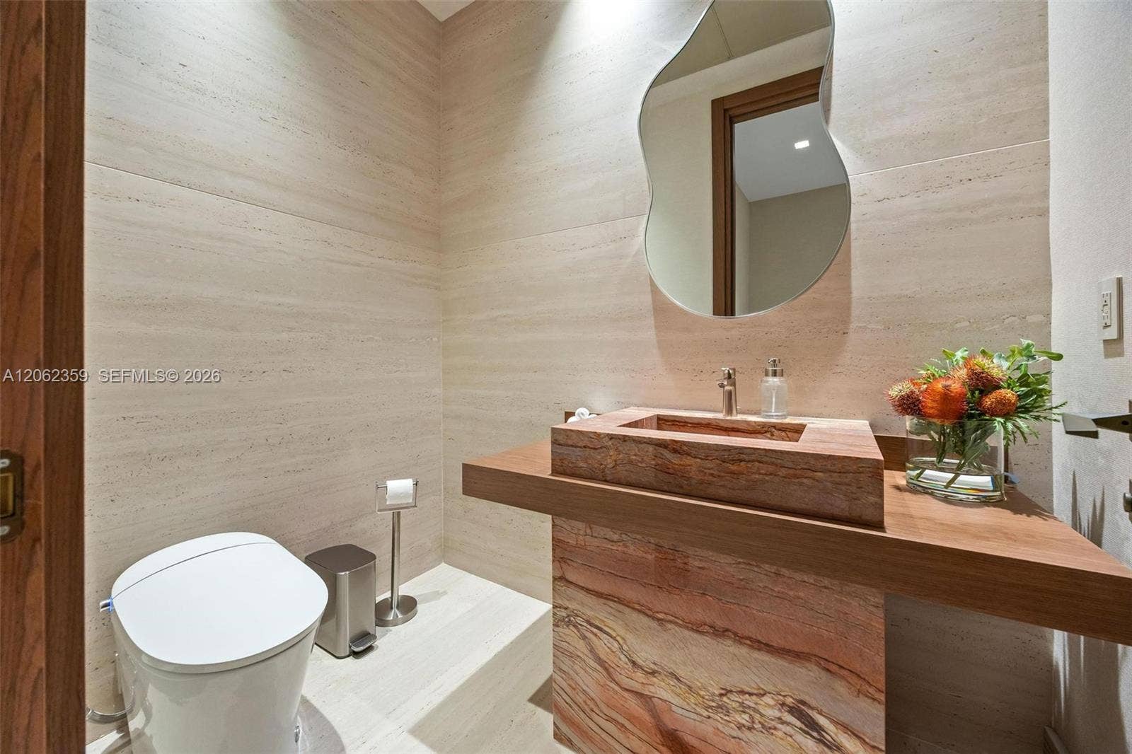 905 Belle Meade Island Drive, Miami, FL 33138 Powder Room