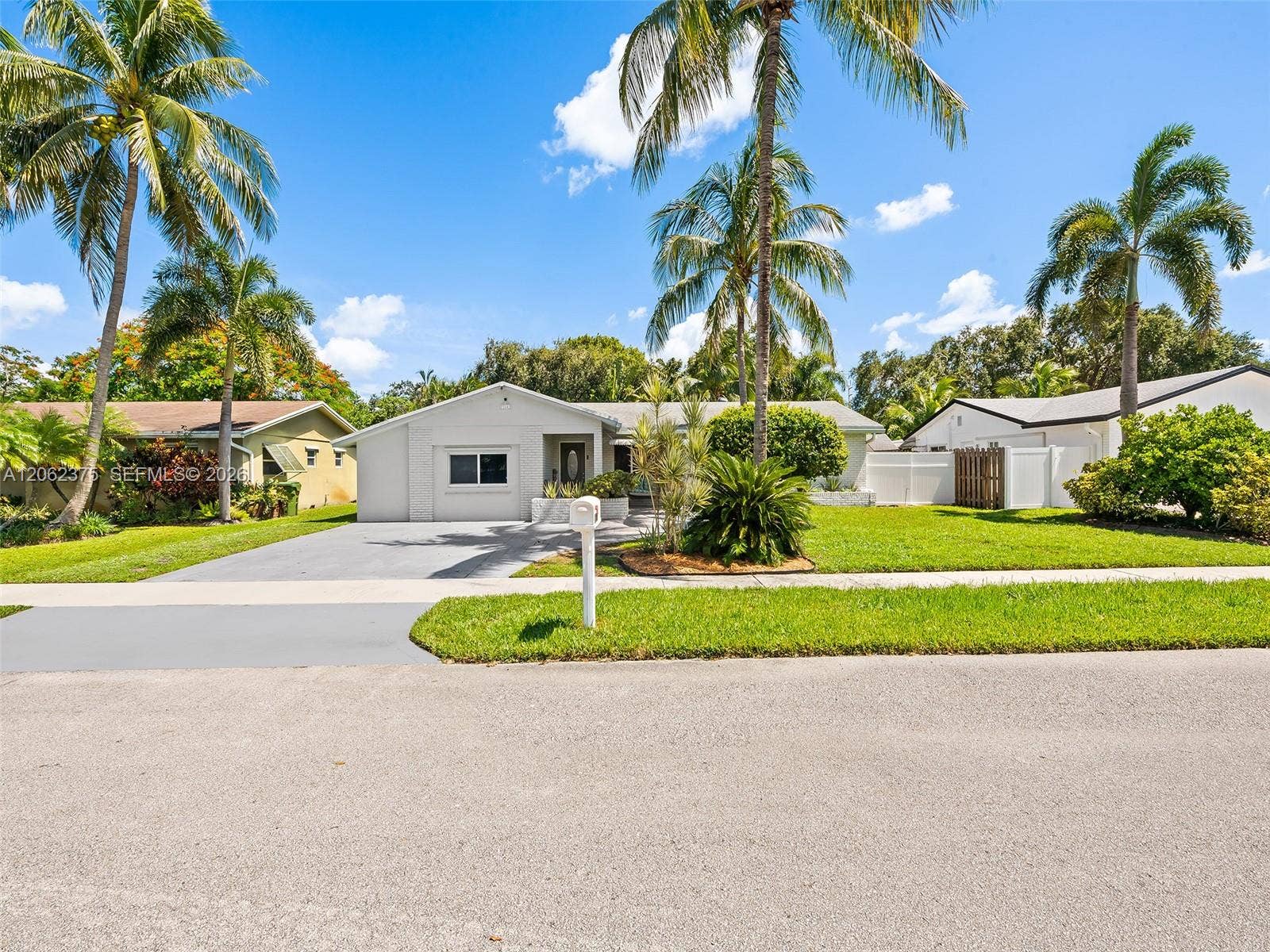 2841 NW 69th Court, Fort Lauderdale, FL 33309 Photo 1