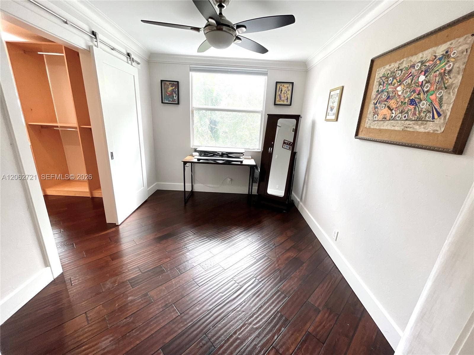 426 SE 5th Street, Dania Beach, FL 33004 In master separate sitting room