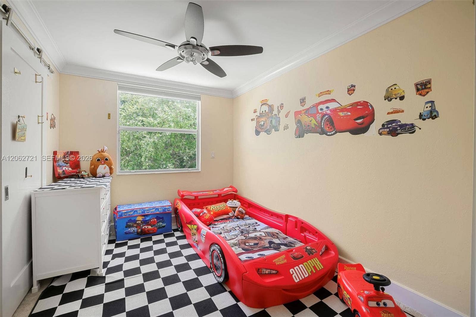 426 SE 5th Street, Dania Beach, FL 33004 In master separate sitting room