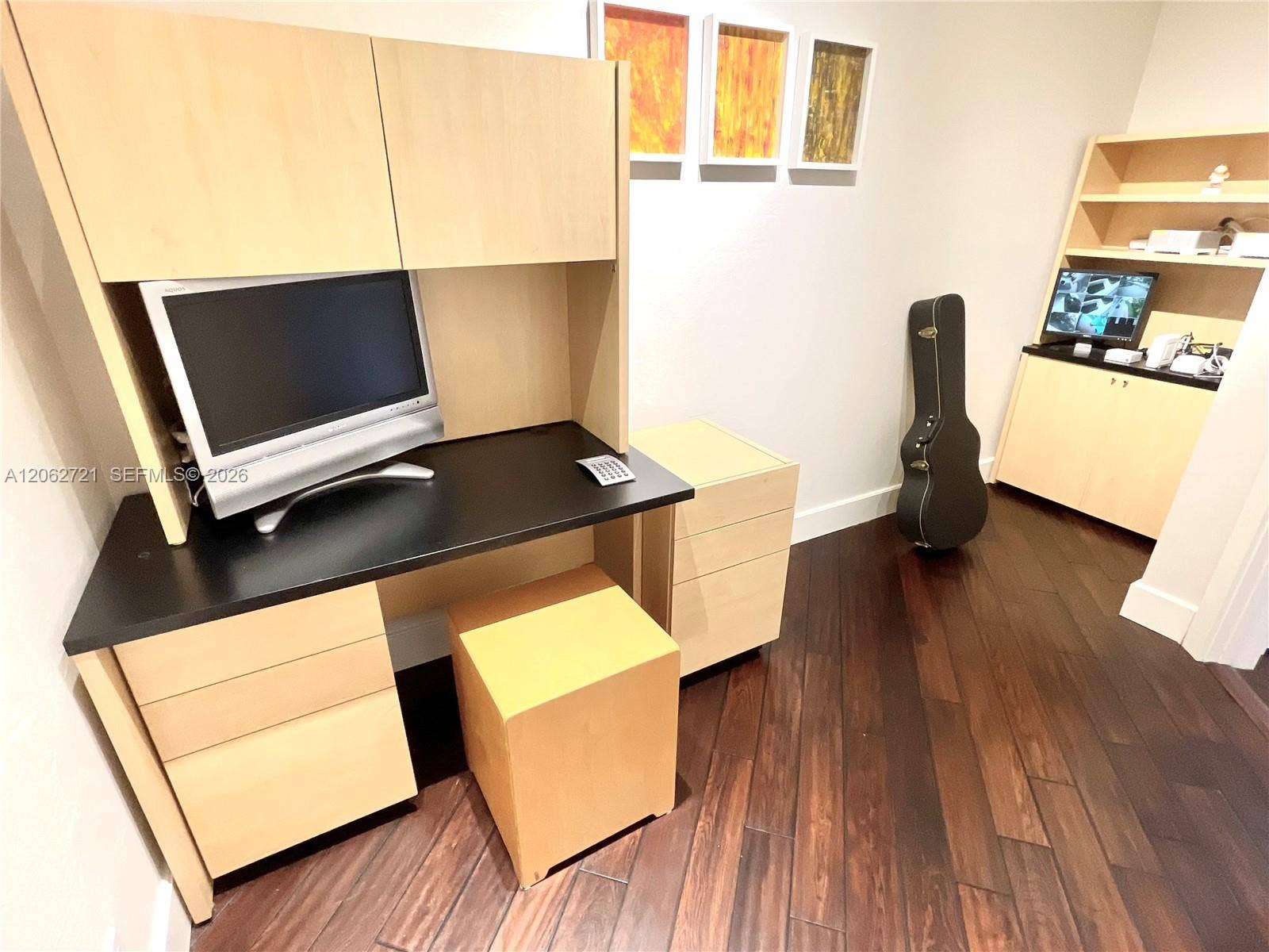 426 SE 5th Street, Dania Beach, FL 33004 5th room office