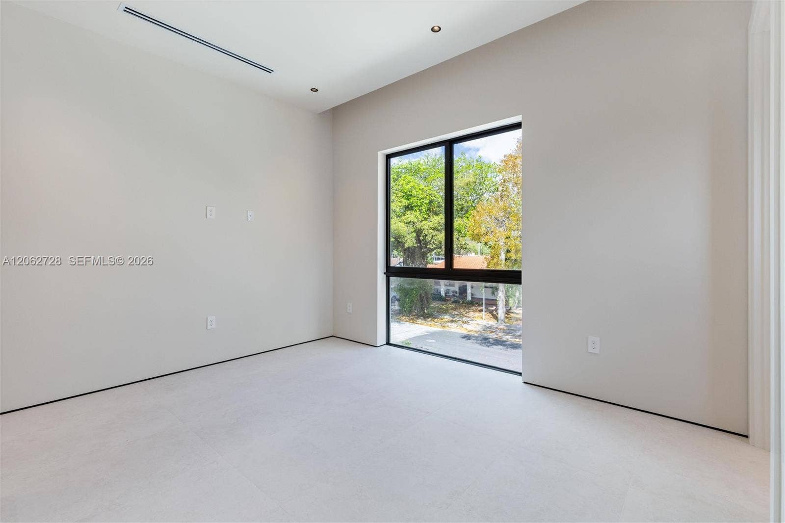 1748 SW 21st Terrace, #right, Miami, FL 33145 Photo 20
