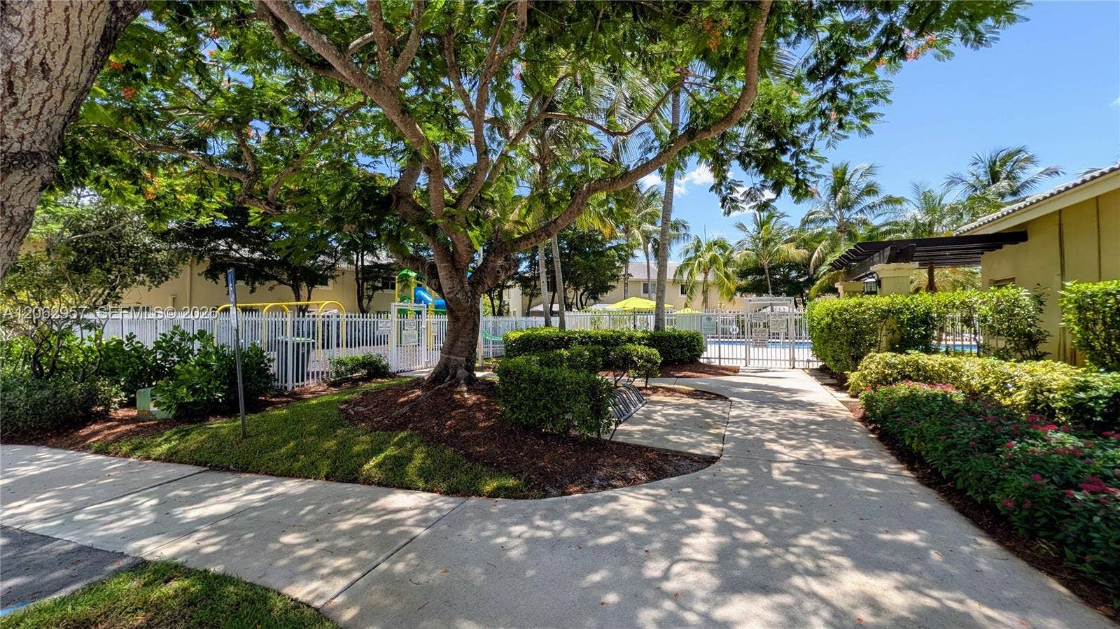 2231 N Cordoba Bend, Weston, FL 33327 Photo 33