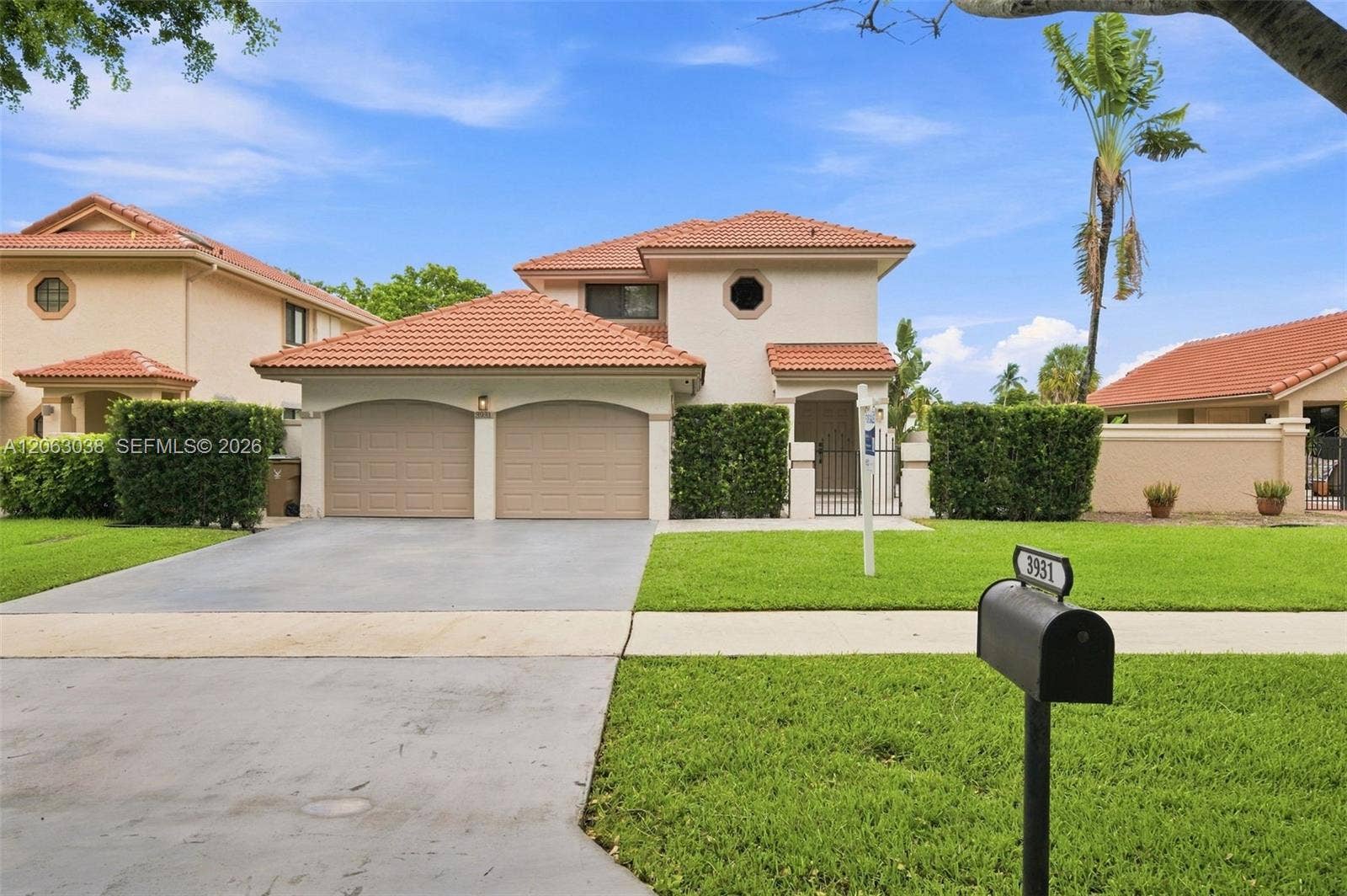 3931 NW 7th Place, Deerfield Beach, FL 33442 Photo 1