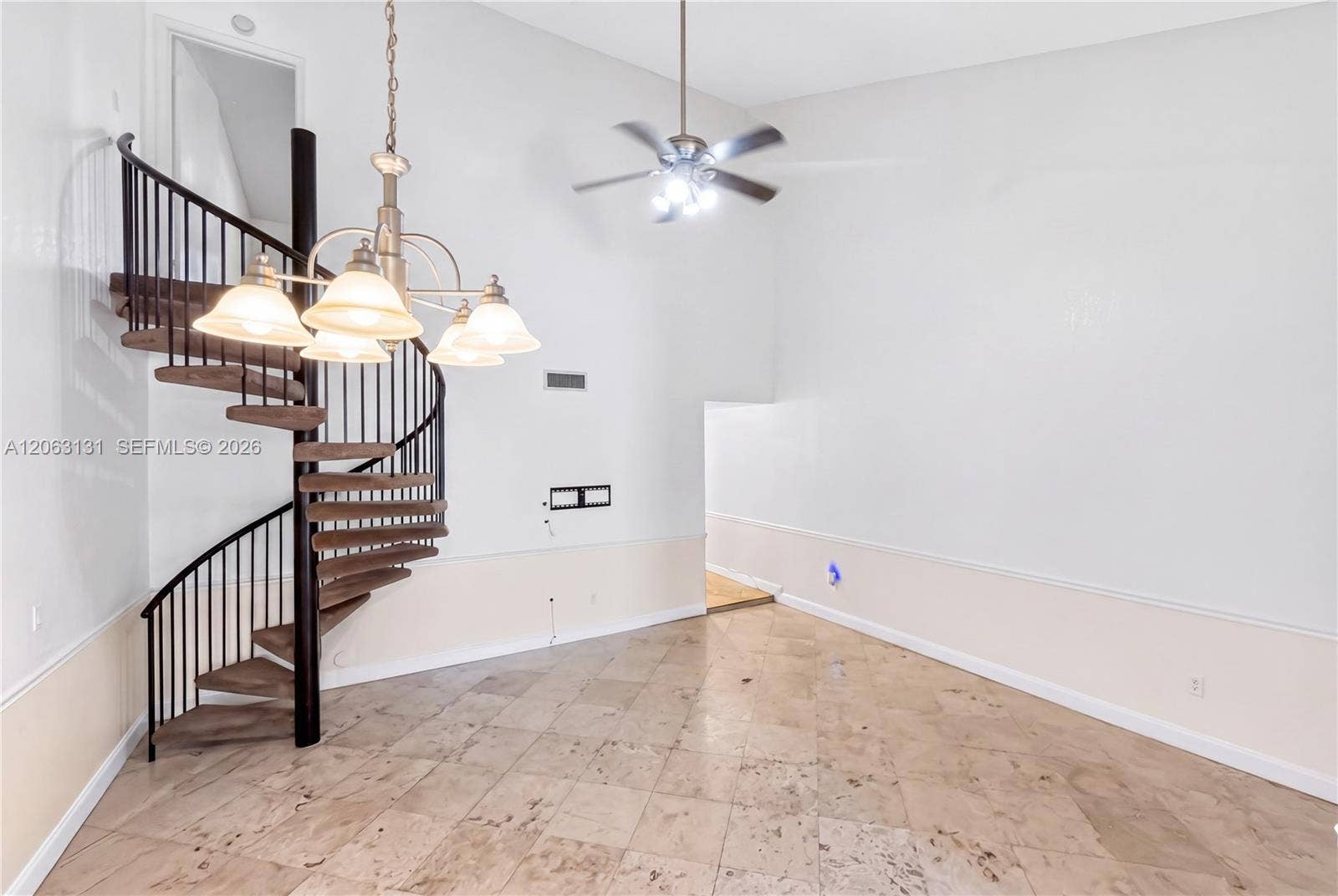 3037 NE 13th Avenue, Oakland Park, FL 33334 Photo 7