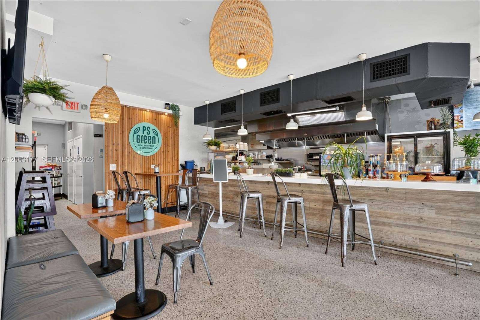 Profitable Restaurant In East Fort, #Lauderdale, Fort Lauderdale, Fort Lauderdale, FL 33306 Photo 8