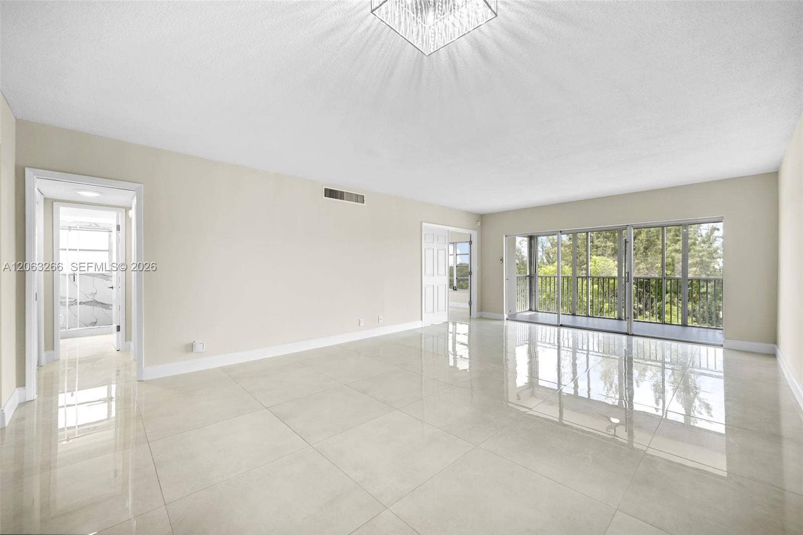 3200 N Palm Aire Drive, #610, Pompano Beach, FL 33069 Photo 31