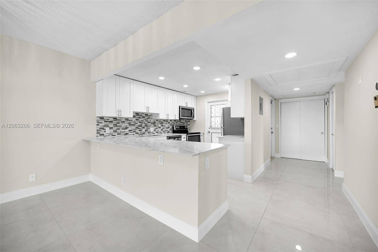 3200 N Palm Aire Drive, #610, Pompano Beach, FL 33069 Photo 15