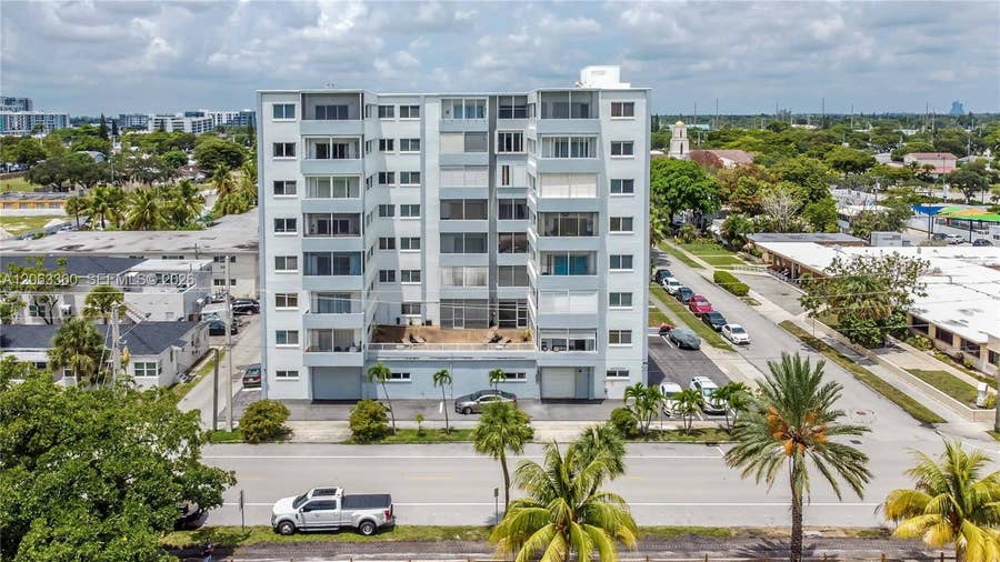 Property photo for 1700 Pierce Street, #701, Hollywood, FL