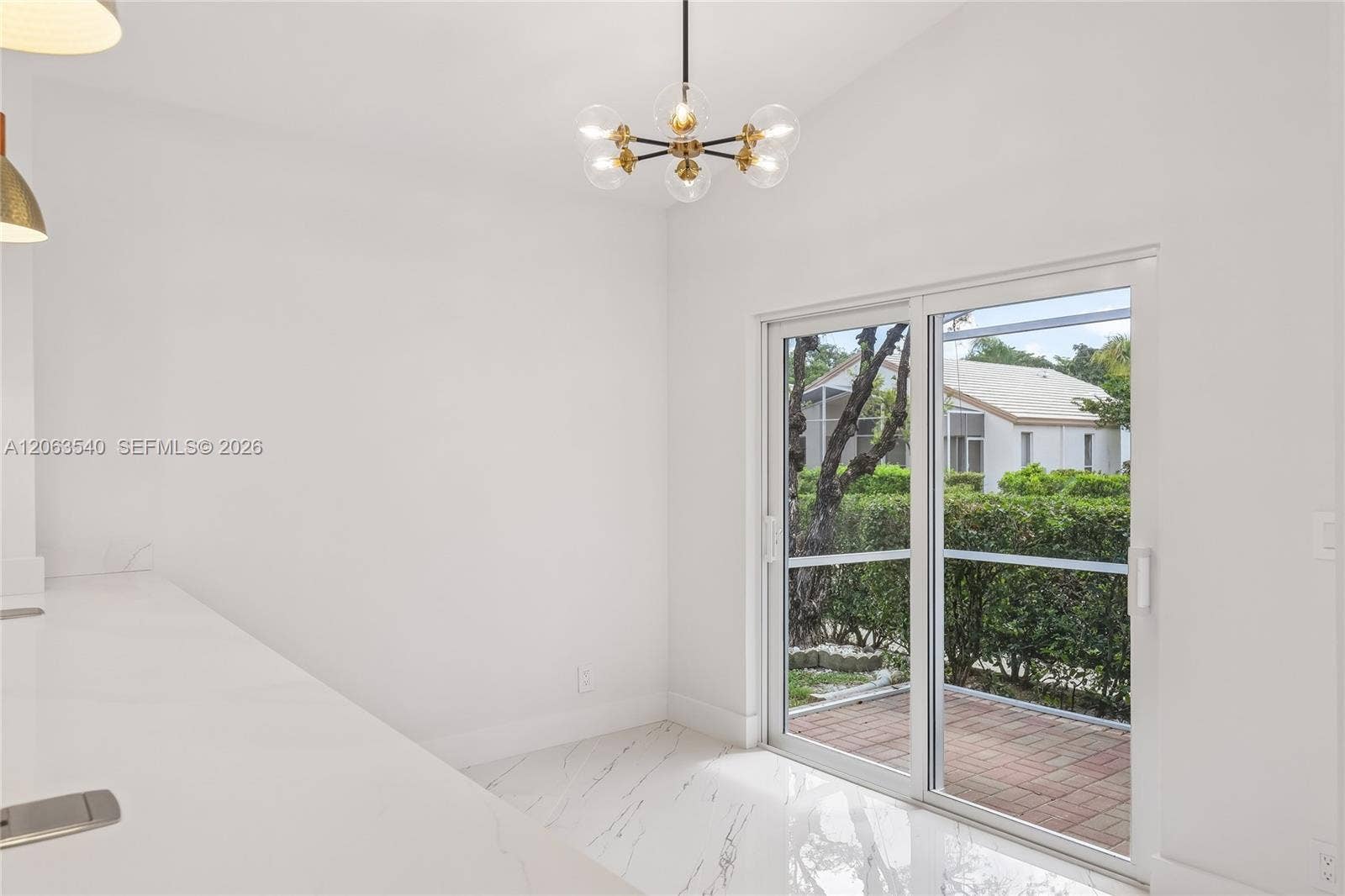 9613 NW 8th Circle, Plantation, FL 33324 Photo 8