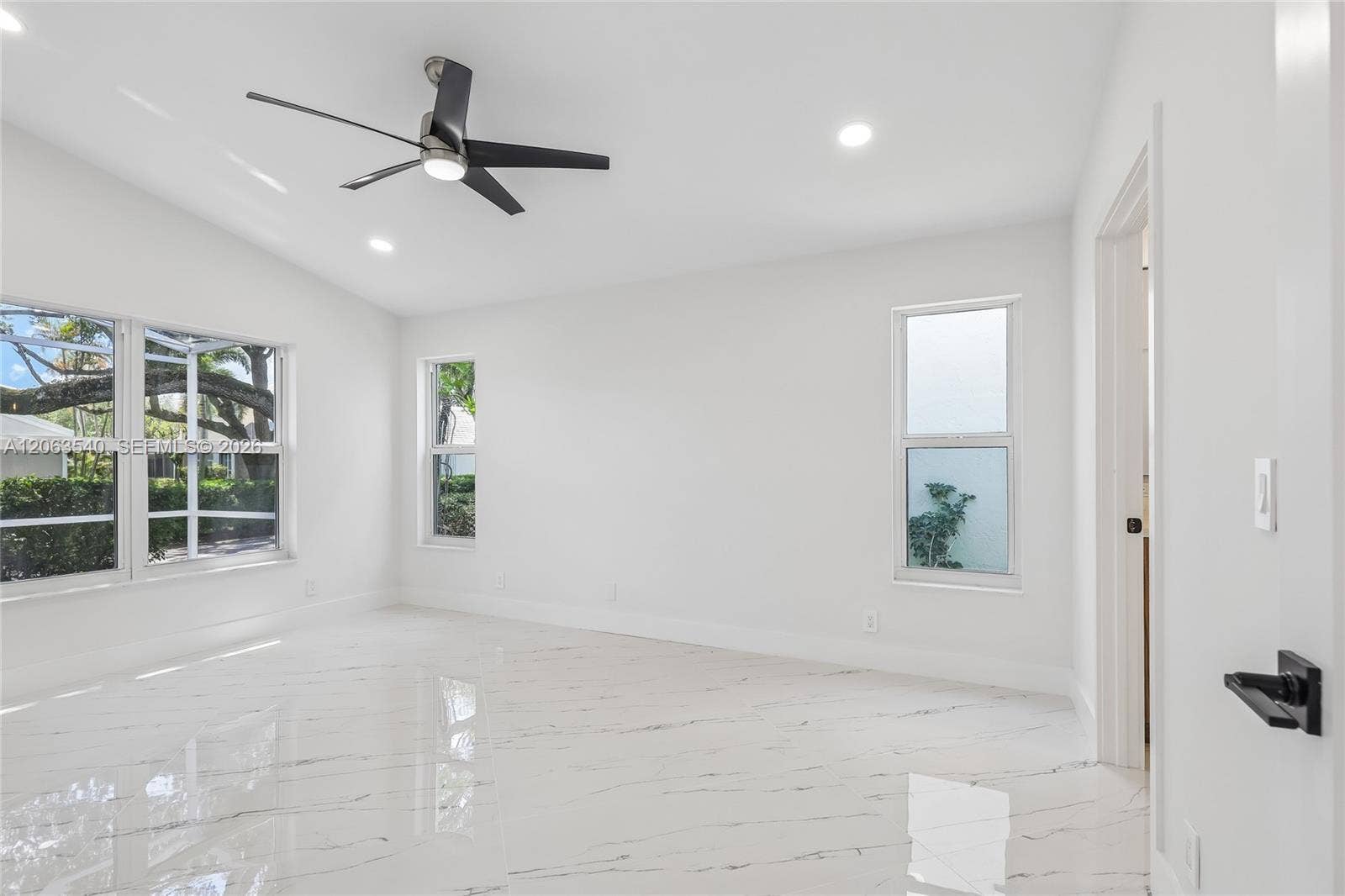 9613 NW 8th Circle, Plantation, FL 33324 Photo 37