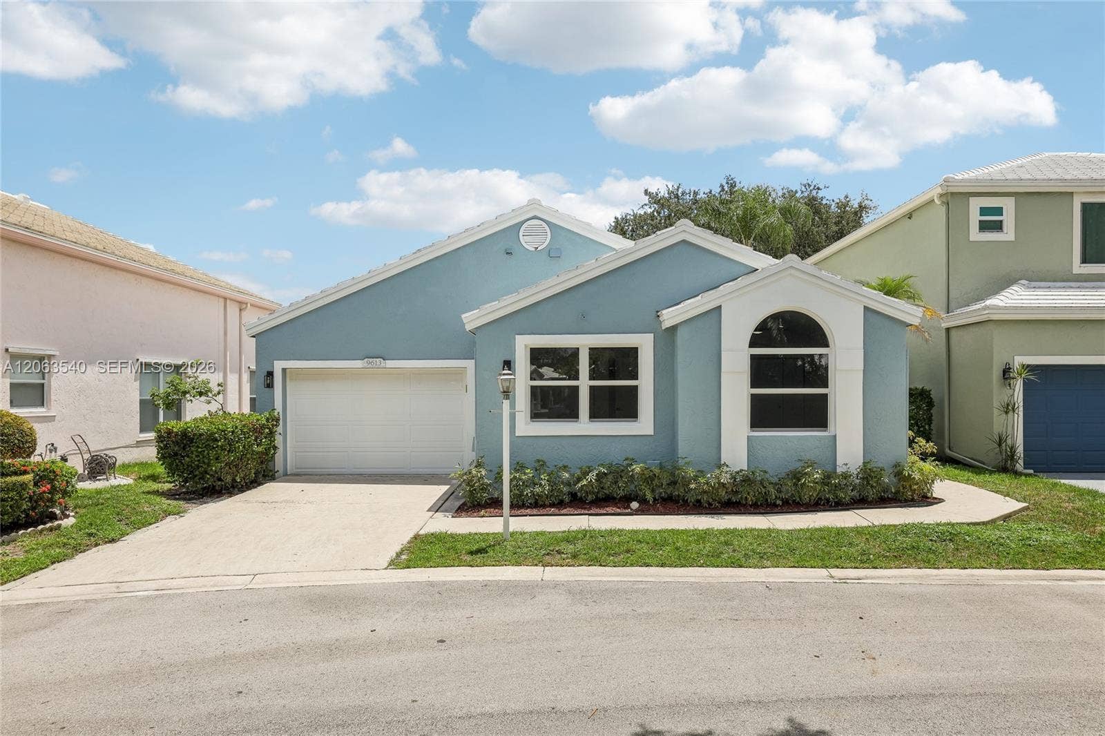 9613 NW 8th Circle, Plantation, FL 33324 Photo 1