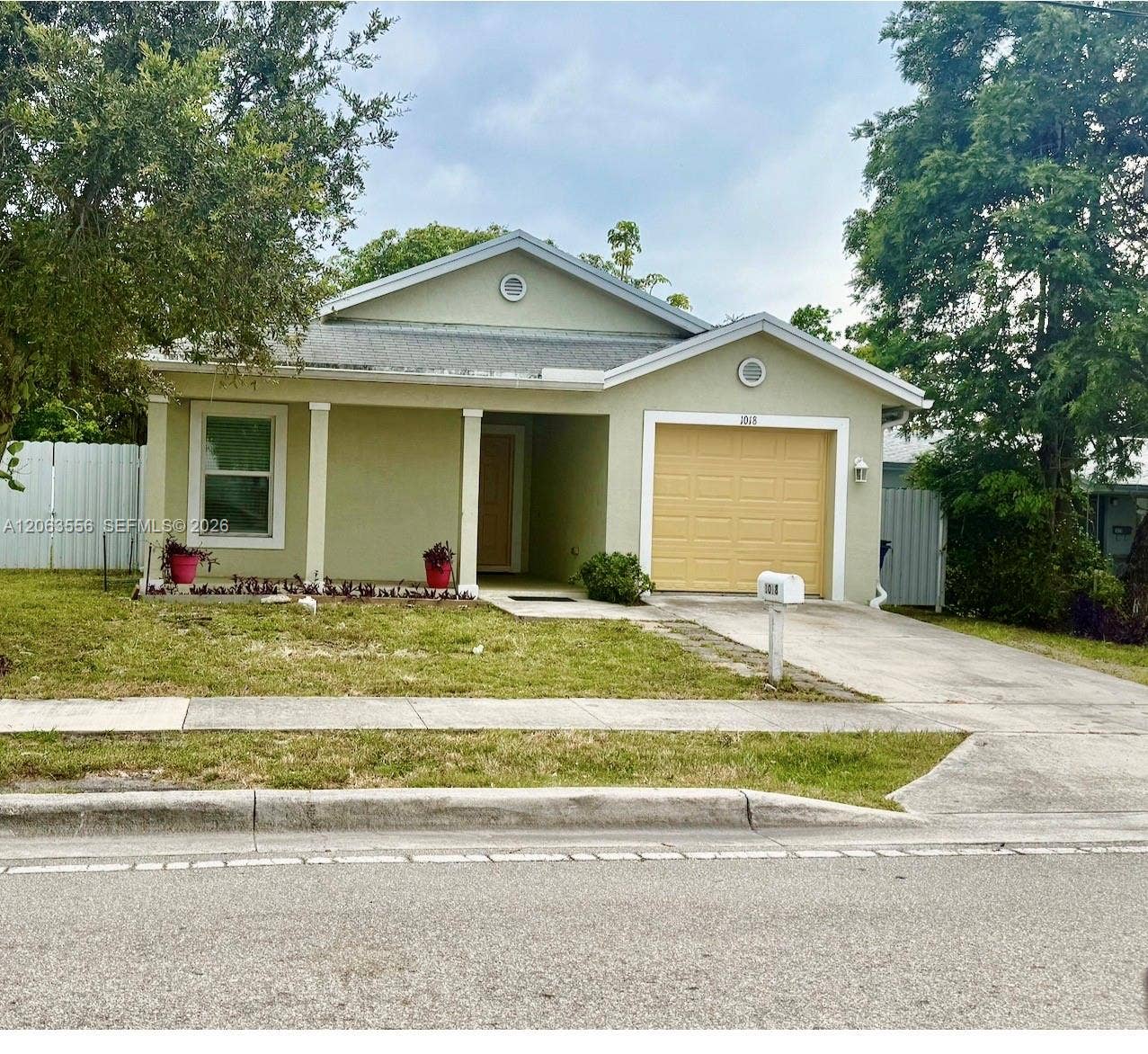 1018 Foster Road, Hallandale Beach, FL 33009 Photo 1