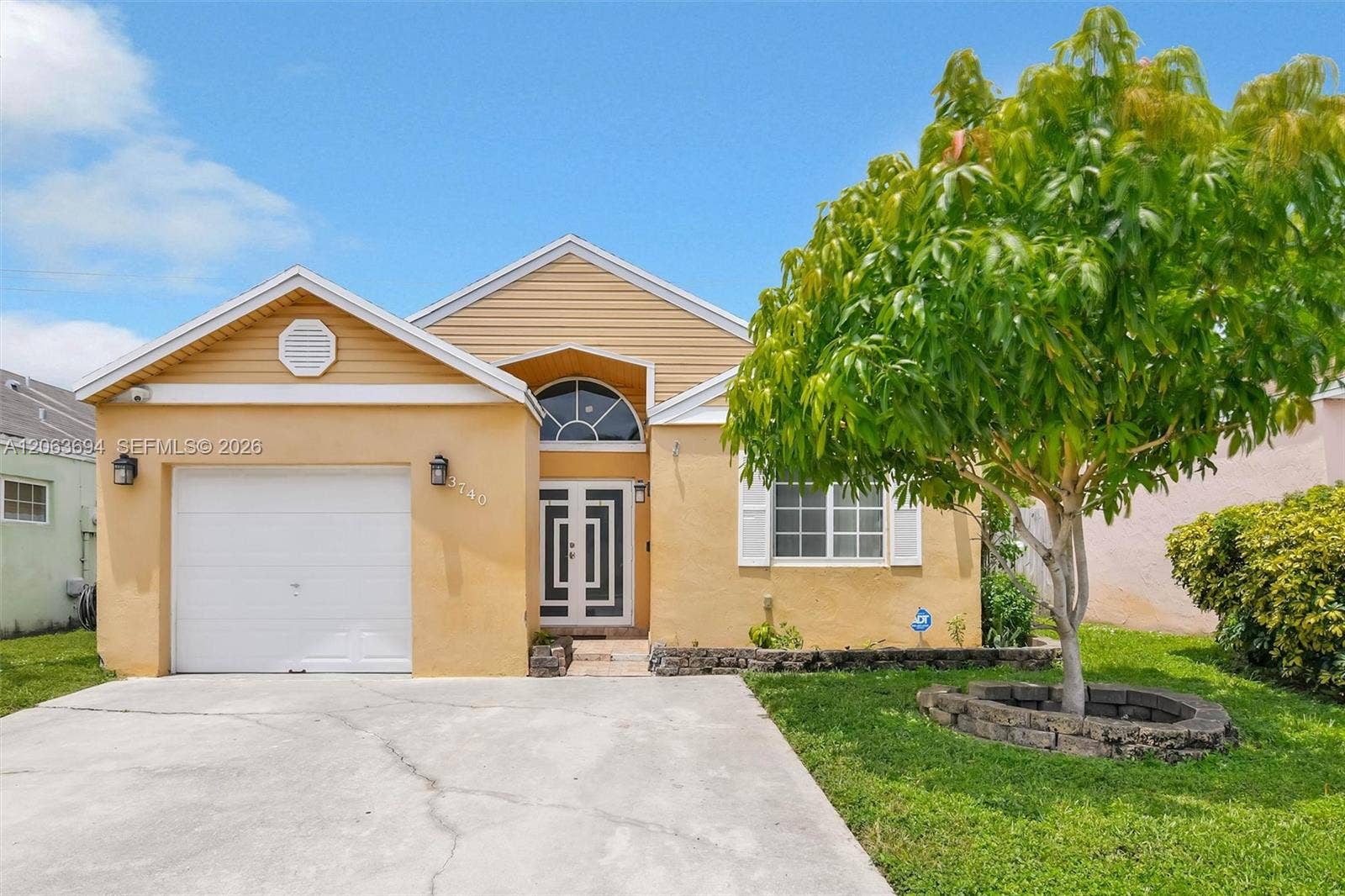 3740 Marlberry Lane, Miramar, FL 33025 Photo 2