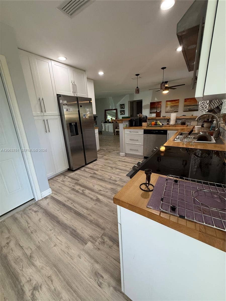 3600 NW 113th Avenue, Sunrise, FL 33323 Photo 3