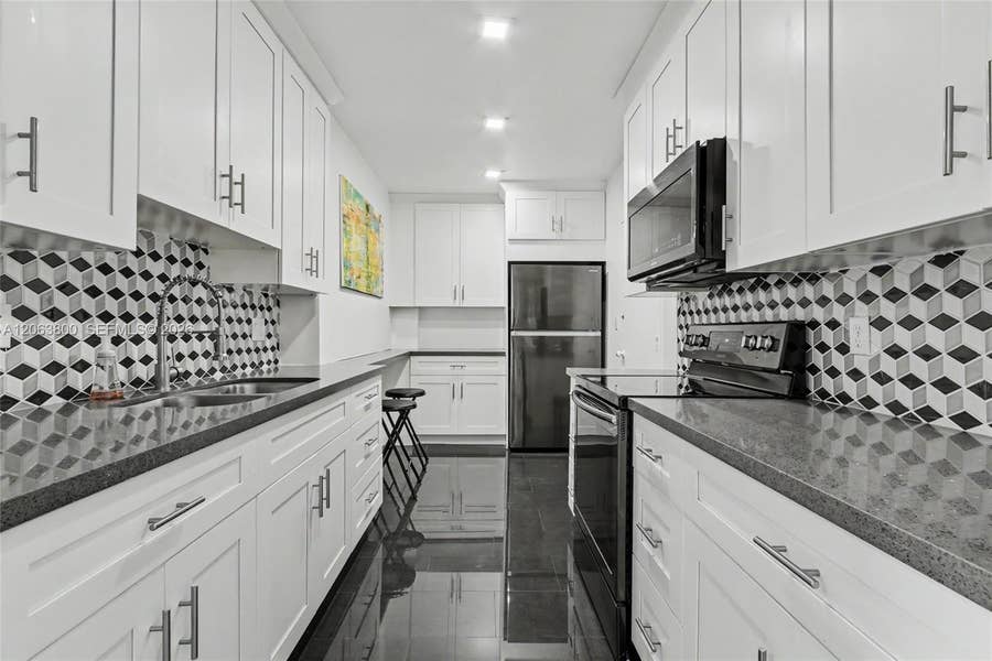 Property photo for 4400 Hillcrest Drive, #1005A, Hollywood, FL