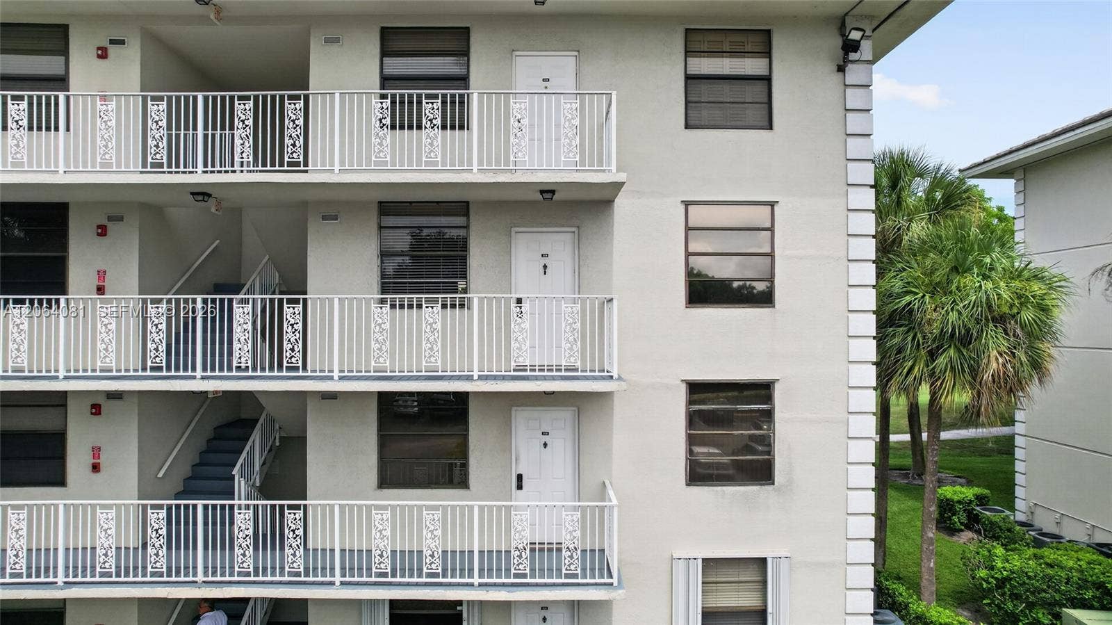 1713 Whitehall Drive, #306, Davie, FL 33324 CORNER UNIT 3RD FLOOR
