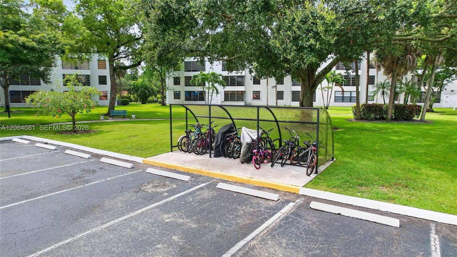 1713 Whitehall Drive, #306, Davie, FL 33324 Photo 43