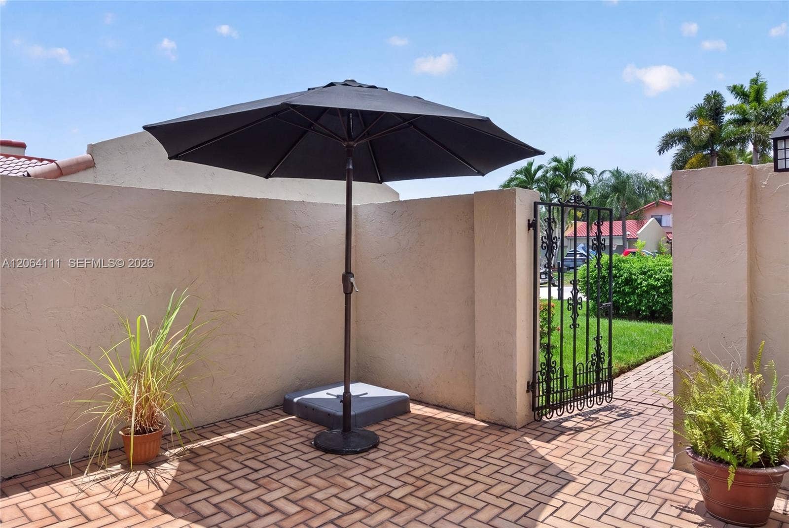 16831 Patio Village Lane, Weston, FL 33326 Photo 6