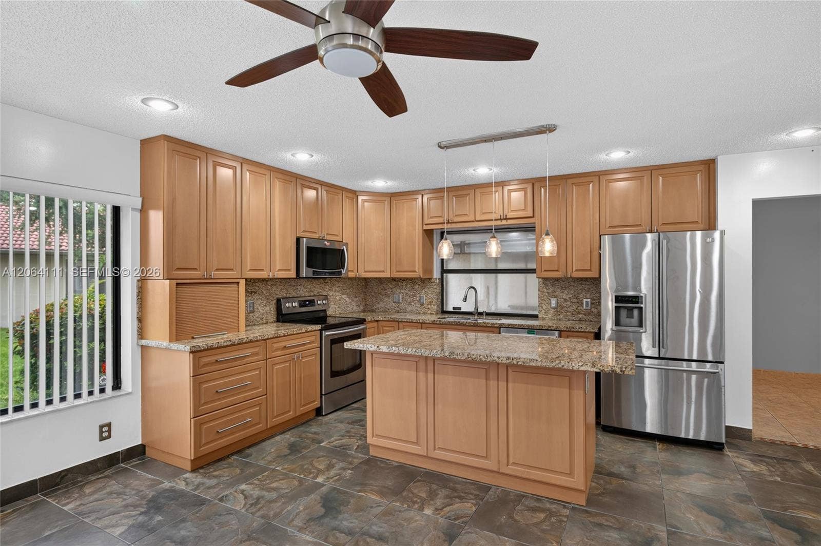 16831 Patio Village Lane, Weston, FL 33326 Photo 20