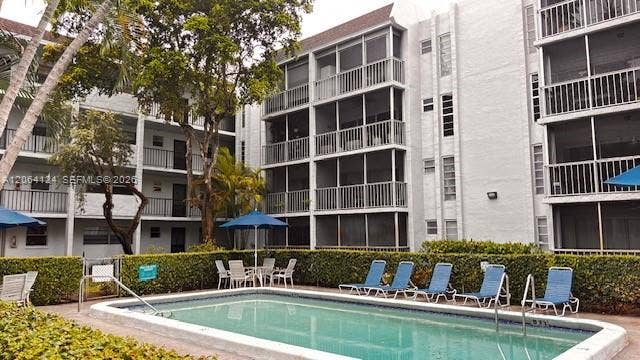 Property photo for 483 N Pine Island Road, #C305, Plantation, FL