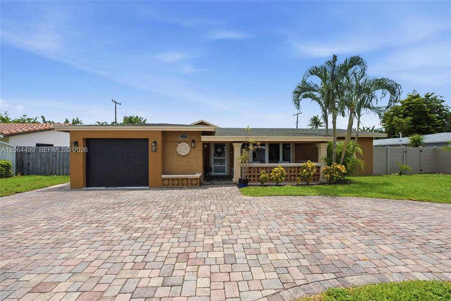 Property photo for 5640 NE 16th Avenue, Fort Lauderdale, FL