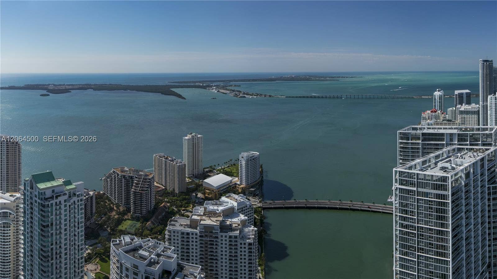 300 Biscayne Blvd Way, #6301, Miami, FL 33131 South View.