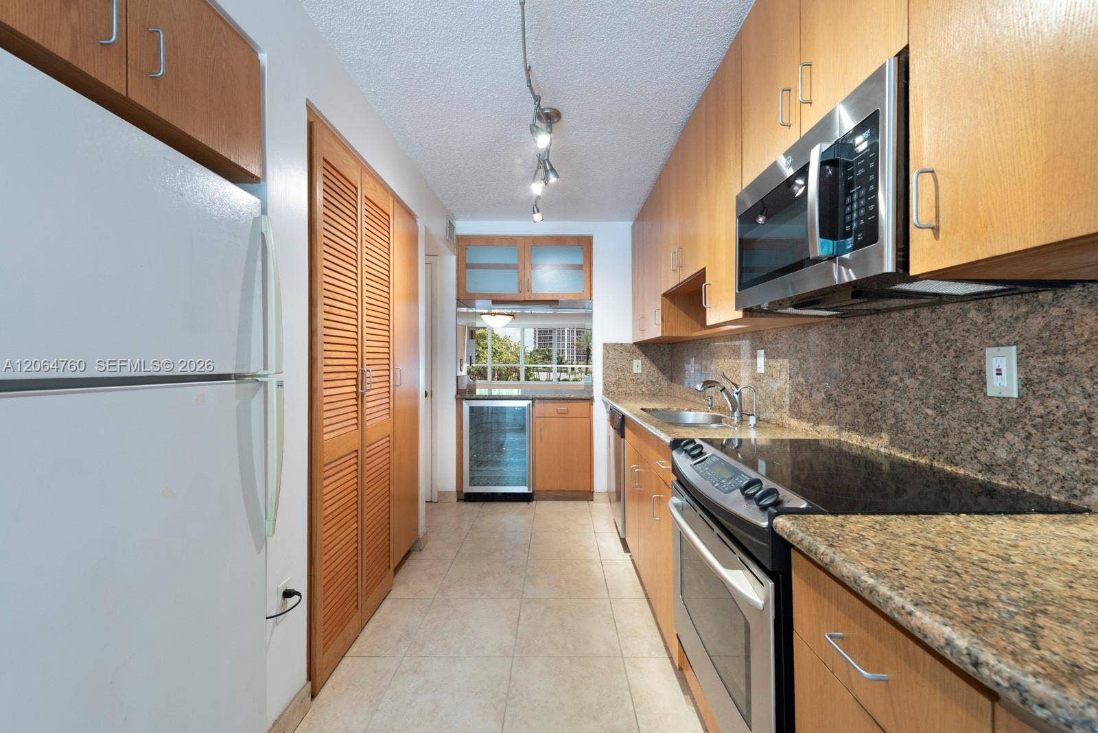 10230 Collins Avenue, #101, Bal Harbour, FL 33154 Photo 15