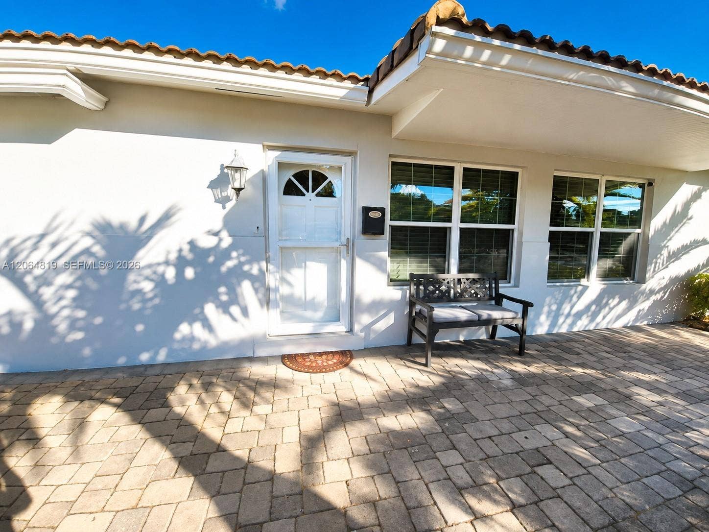 1301 NE 42nd Street, Oakland Park, FL 33334 Photo 9