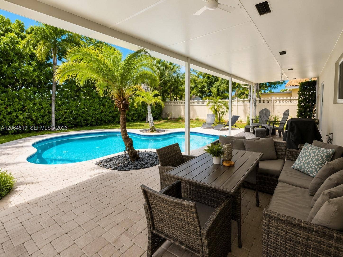 1301 NE 42nd Street, Oakland Park, FL 33334 Photo 3