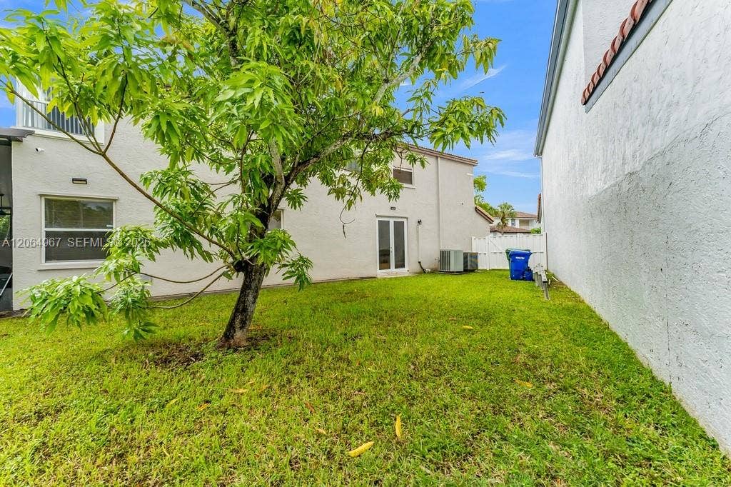 15887 NW 11th Street, Pembroke Pines, FL 33028 Photo 55