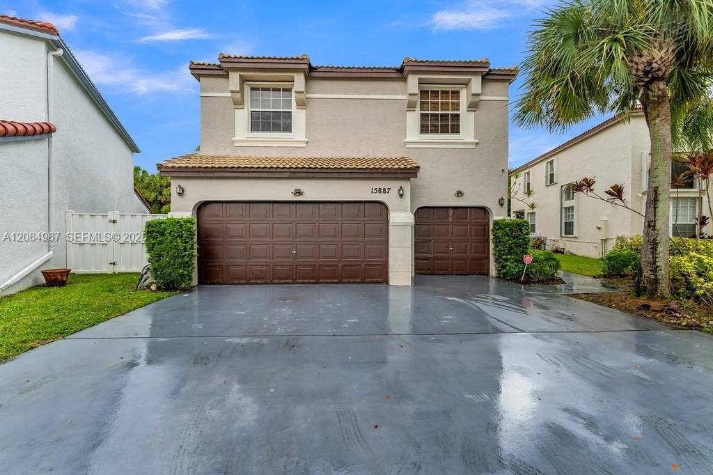15887 NW 11th Street, Pembroke Pines, FL 33028 Photo 5