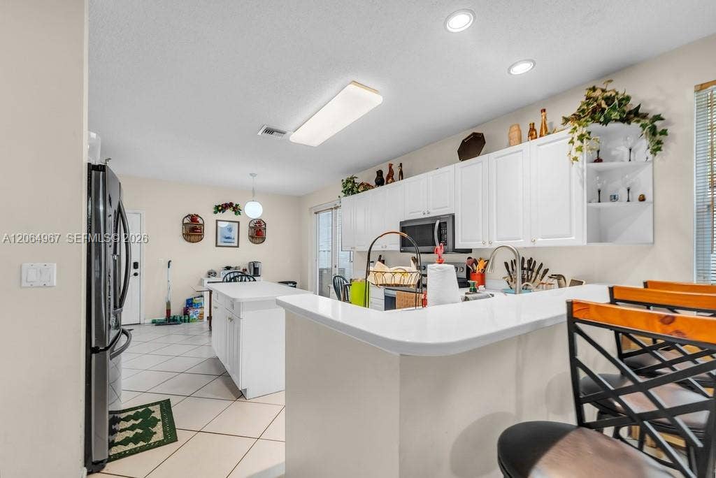 15887 NW 11th Street, Pembroke Pines, FL 33028 Photo 19