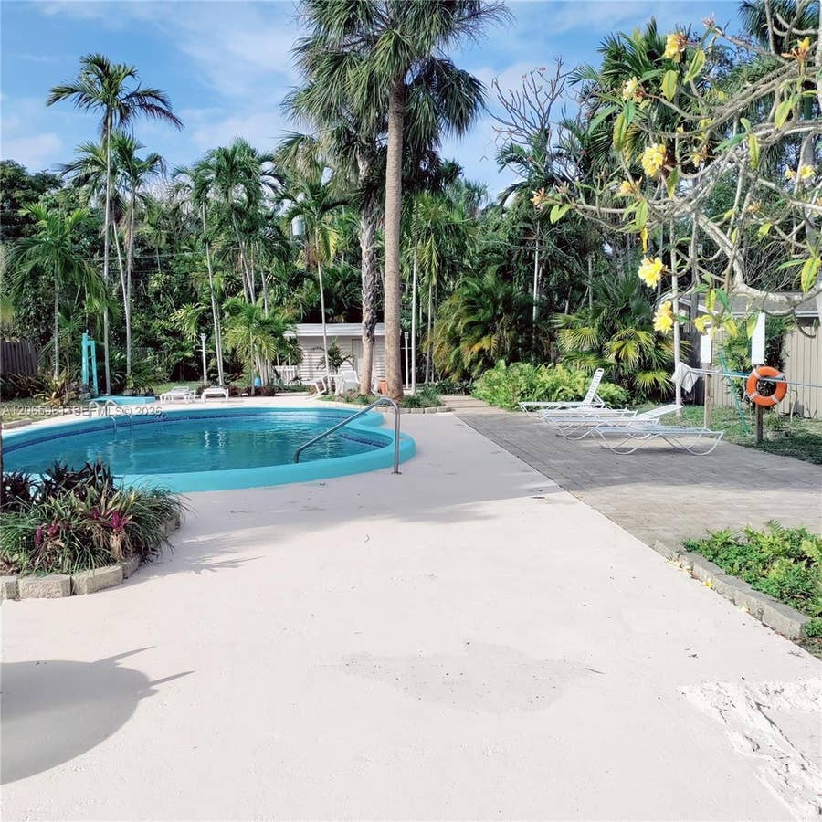 Property photo for 123-125 SW 19th Avenue, #13, Fort Lauderdale, FL