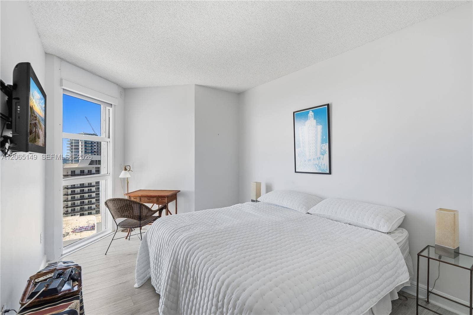 2nd bedroom
