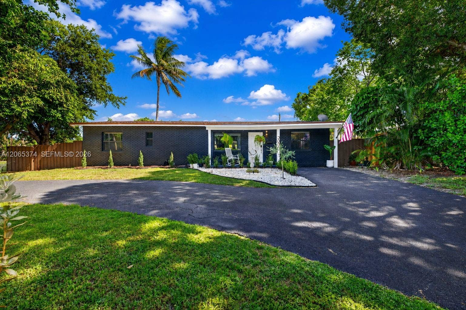 300 NW 28th Street, Wilton Manors, Wilton Manors, FL 33311 Photo 4