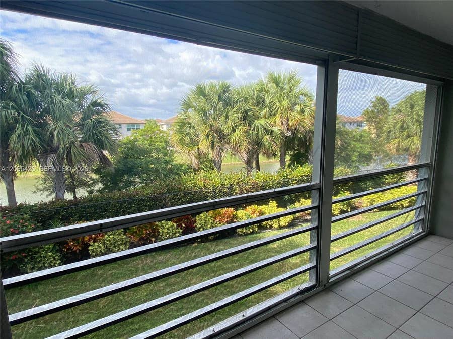 Property photo for 4291 NW 9th Avenue, #202, Deerfield Beach, FL