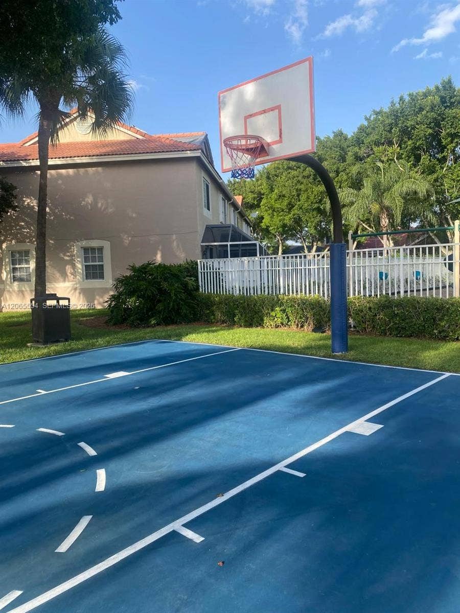 1210 Sorrento Drive, Weston, FL 33326 Photo 5