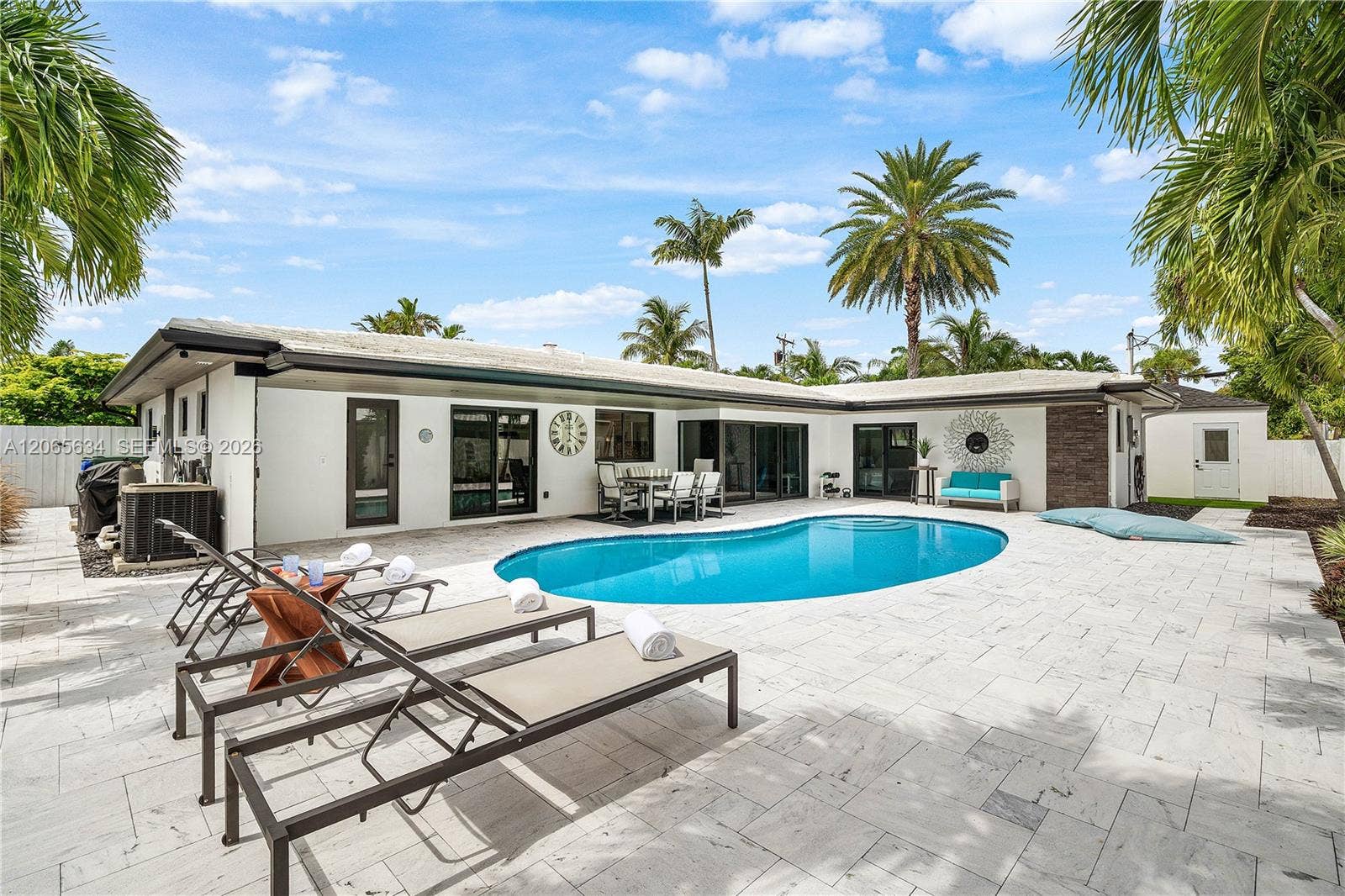 2153 Imperial Point Drive, Fort Lauderdale, FL 33308 RENOVATED POOL / BACK YARD