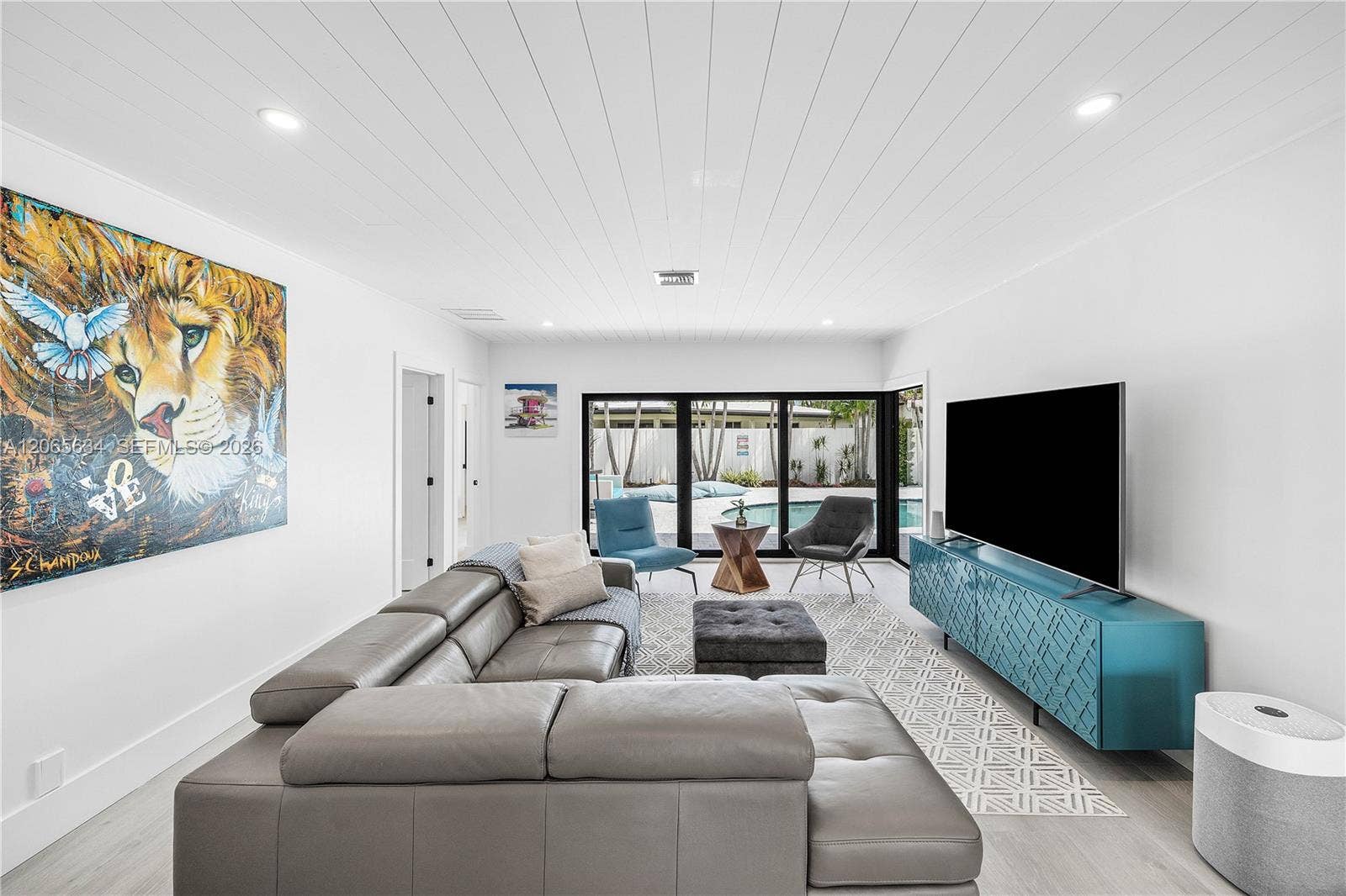 2153 Imperial Point Drive, Fort Lauderdale, FL 33308 FLOOR TO CIELING WINDOWS