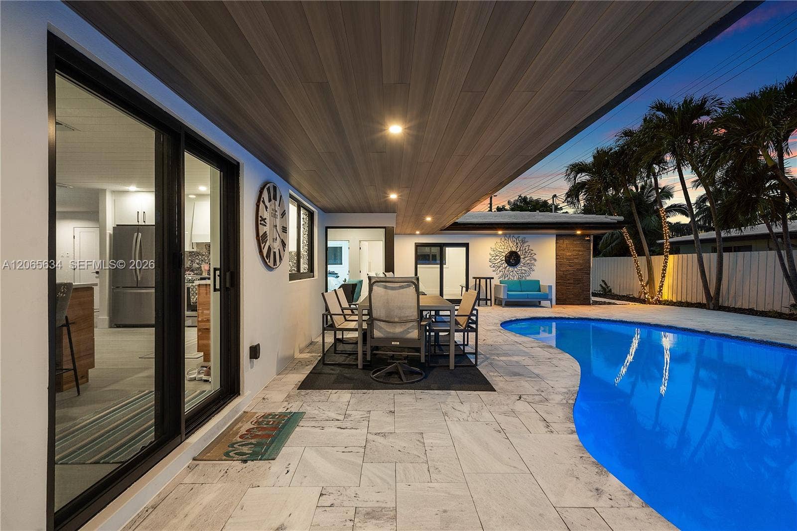 2153 Imperial Point Drive, Fort Lauderdale, FL 33308 Night view