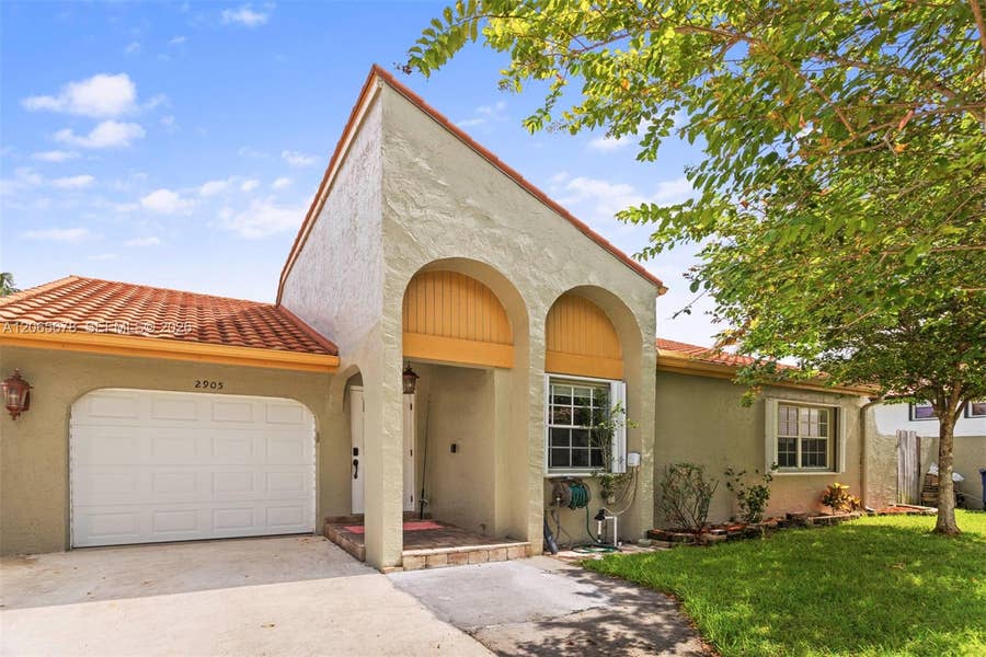 Property photo for 2905 Albatross Drive, Cooper City, FL